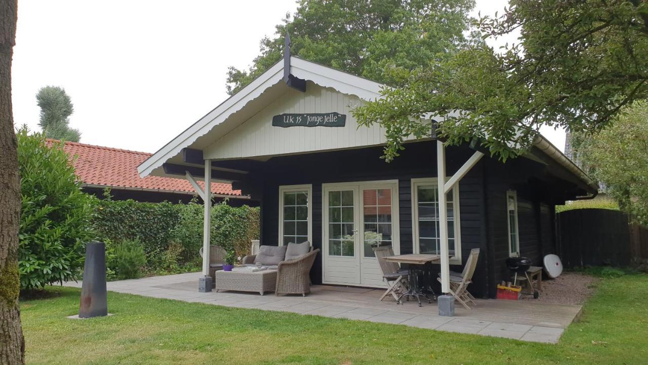 D'Oude Herbergh, Vakantiehuizen Aan Het Water Terherne Exterior foto
